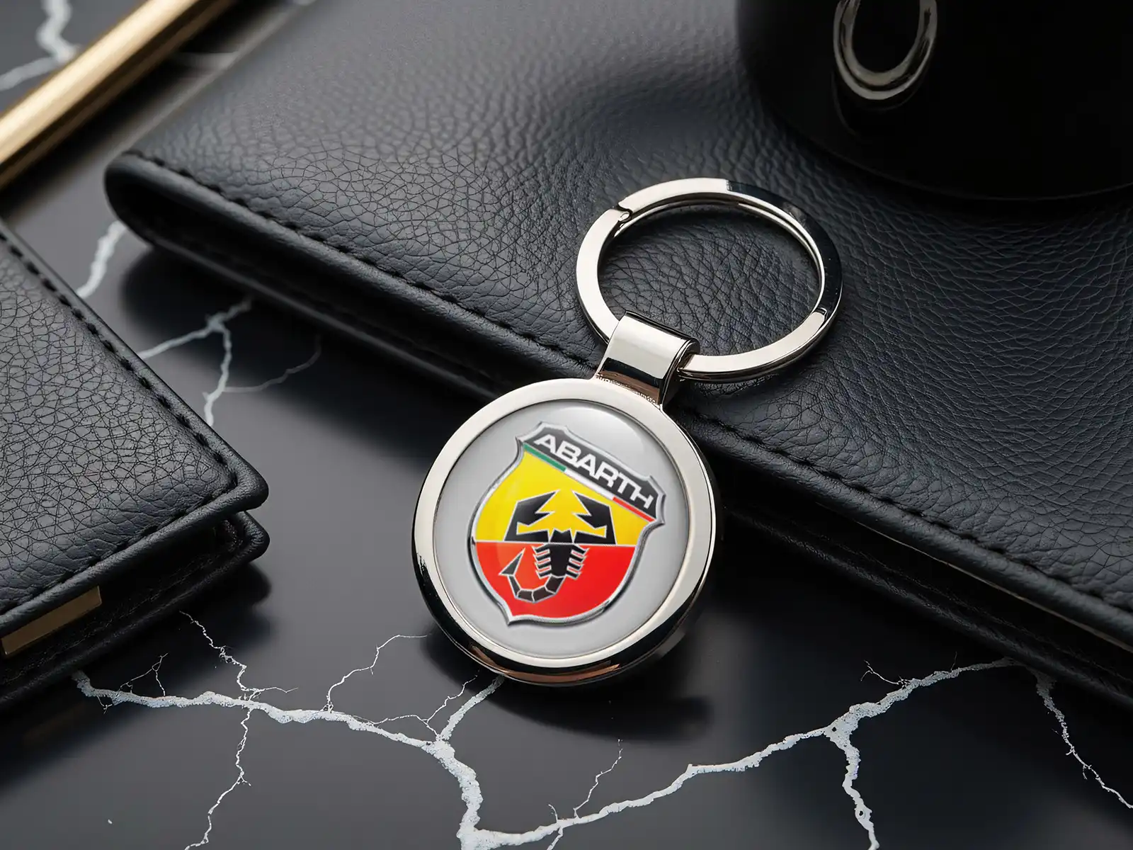 Fiat Abarth Porte-clés Brillant Métal Élégant Résistant